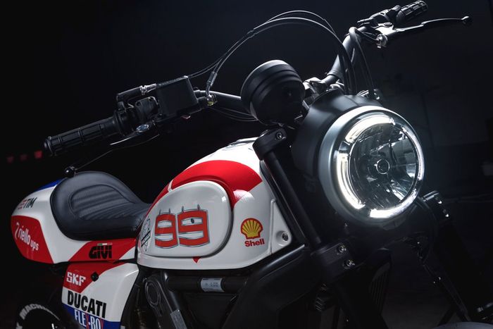 Ducati Scrambler &ldquo;Trackster&rdquo; besutan Skunk Machine