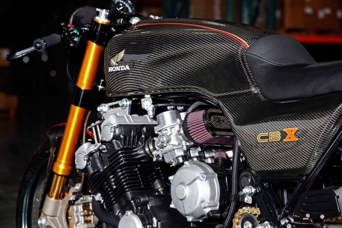 Honda CBX1000 custom cafe racer besutan Nick O&rsquo;Kane