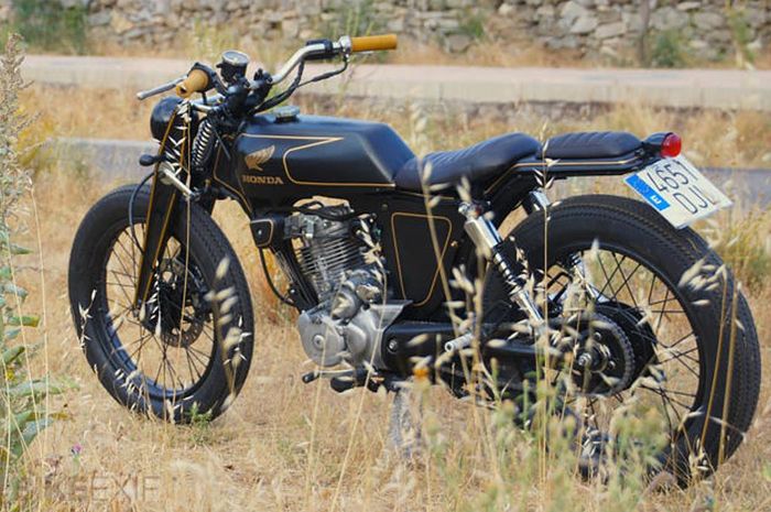 Honda CG125 custom Zundapp DB200 milik Juan Ramon Ortega, dilansir oleh Bikeexif.com