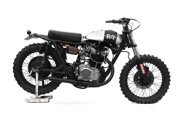 Honda CB450 custom scrambler dari Anvil Motociclette