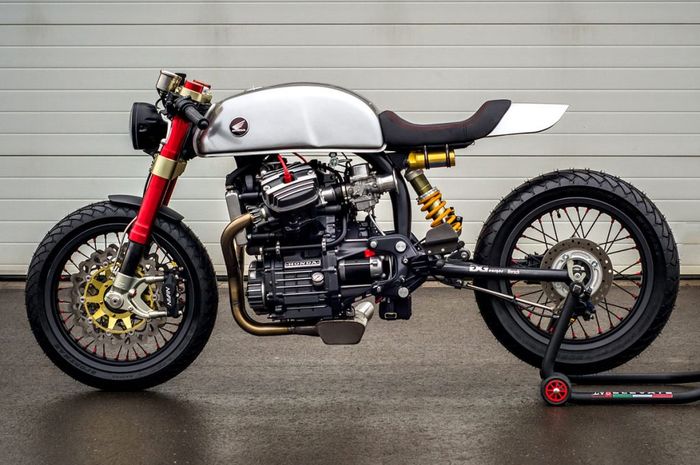 Honda CX500 custom cafe racer dari Sacha Lakic