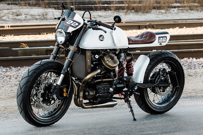 Honda CX500 custom cafe racer besutan Christ Kent