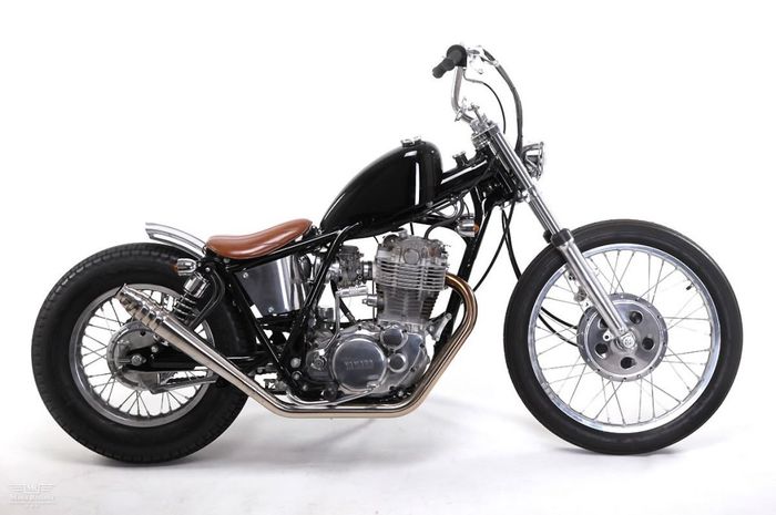 Yamaha SR400 custom bobber besutan Motor Rock