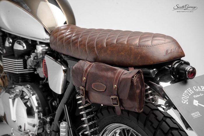 Triumph Bonneville kustom scrambler dari South Garage Co., dilansir oleh www.southgarage.com