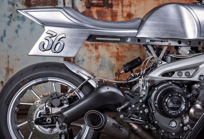 Yamaha MT-09 &ldquo;Type95TT&rdquo; custom flat tracker dari 1996 Biker Custom