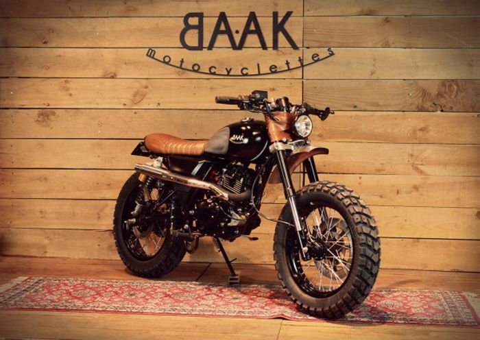 Mash 125 custom scrambler dari BAAK Motorcycles