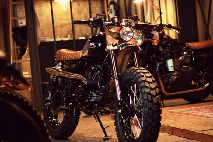 Mash 125 custom scrambler dari BAAK Motorcycles