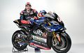 Andrea Dovizioso Pakai Helm Tanpa Logo Merek di Launching Tim Withu Yamaha RNF, Ini Alasannya