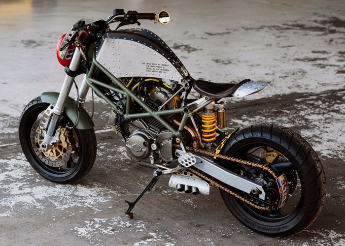 Ducati Monster 600 kustom dari Spurius Rotis, dilansir oleh www.bikebound.com.