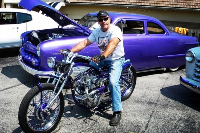 Honda CL350 custom bobber dari JMS Customs