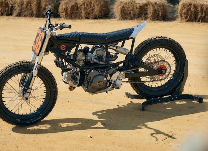 Tampilannya dibuat minimalis tapi sangar