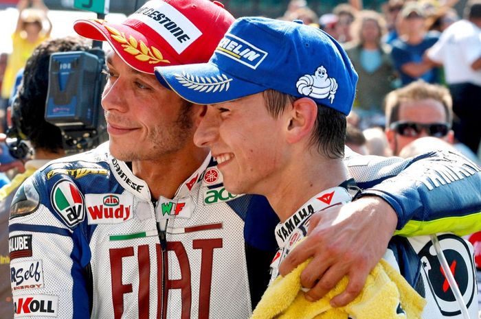 Valentino Rossi dan Jorge Lorenzo ketika menjadi rekan setim di MotoGP