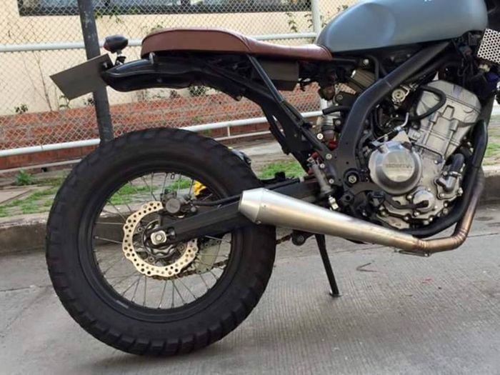Honda CRF250M custom tracker dari Tonys Bike Design