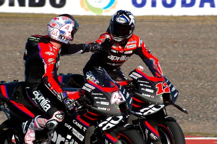 Aprilia Racing Team hampir rampungkan skuat pembalapnya untuk MotoGP 2023. Aleix Espargaro dijamin akan bertahan. 