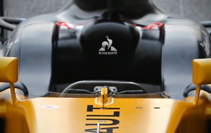 Logo Le coq sportif di Mobil Renault Sport Formula One Team