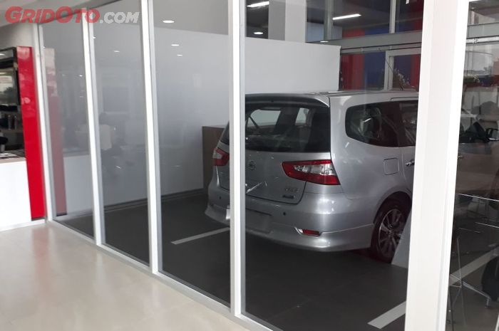 Tempat penyerahan mobil baru Nissan Datsun ke pelanggan