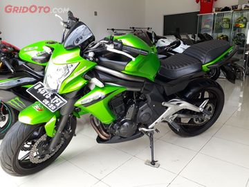 Enggak Nyangka Moge 650 Cc Ini Nenggak Oli Lebih Sedikit Dari