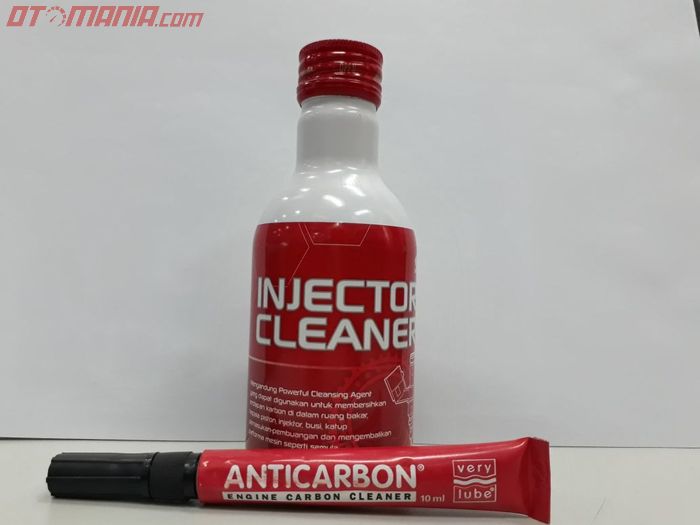 Berbeda dengan Yamaha, Honda menyediakan Injector Cleaner dan AntiKarbon dari berbentuk kemasan