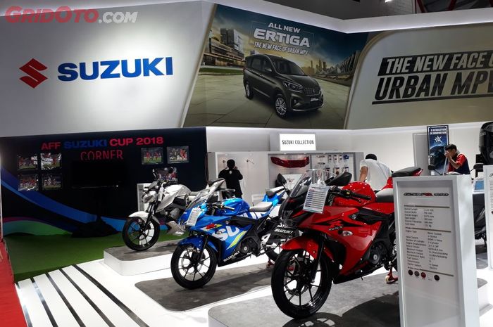 lini motor Suzuki yang dipamerkan di Kemayoran, Jakarta Pusat