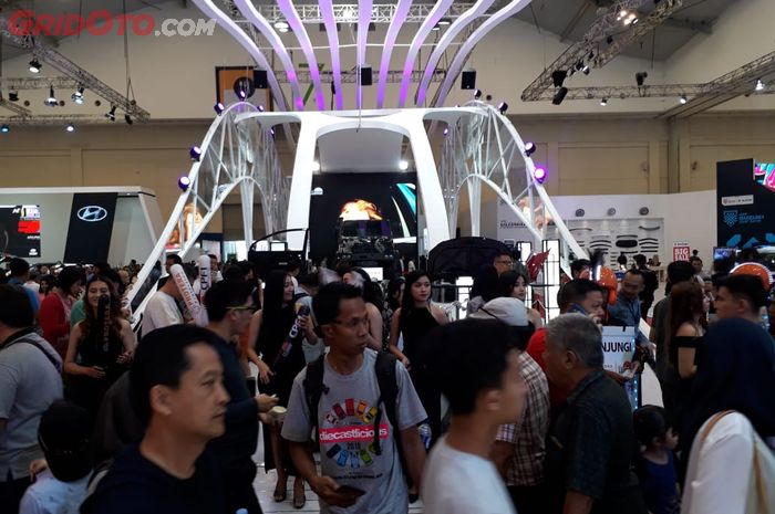 Booth Protera, LLumar dan CPF1 di GIIAS 2018