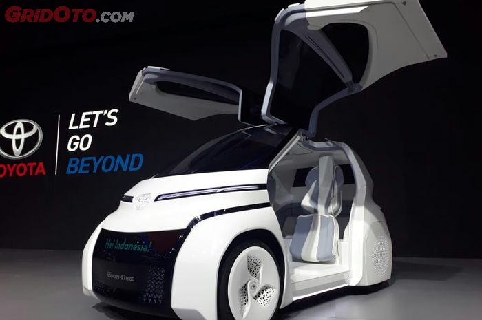 Toyota Concept i-Ride, salah satu kendaraan yang dibawa di ajang GIIAS 2018