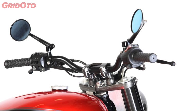 Setang Duke 200 diganti yang lebih tinggi biar nyaman