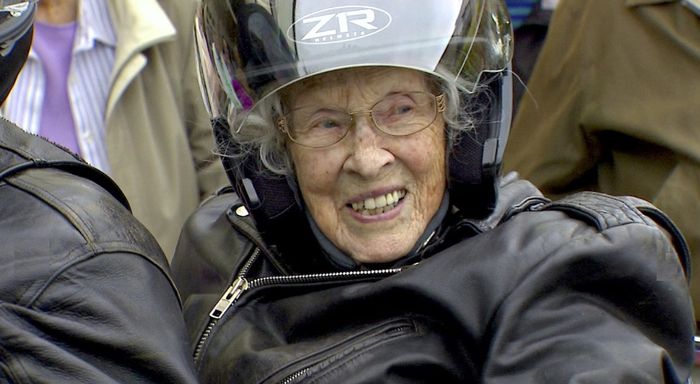 Selama 96 tahun Elgin Skewes memimpikan bisa naik Harley-Davidson 