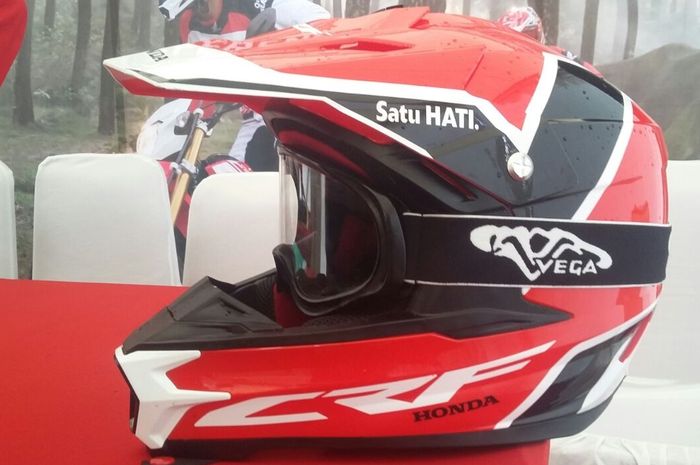 AHM Jateng akan berikan helm limited edition untuk pembelian CRF150L selama Desember