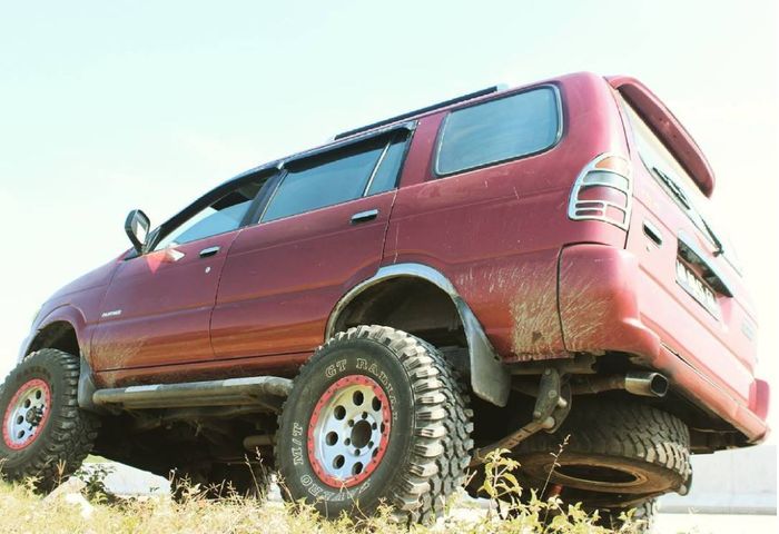 Pakai lift kit sekitar 8 inci