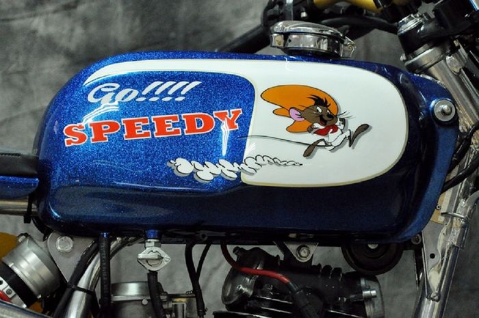 Yamaha SR250 &ldquo;Speedy&rdquo; flat tracker besutan XTR Pepo