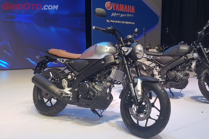 Yamaha XSR 155 resmi diperkenalkan di Indonesia dalam dua pilihan warna
