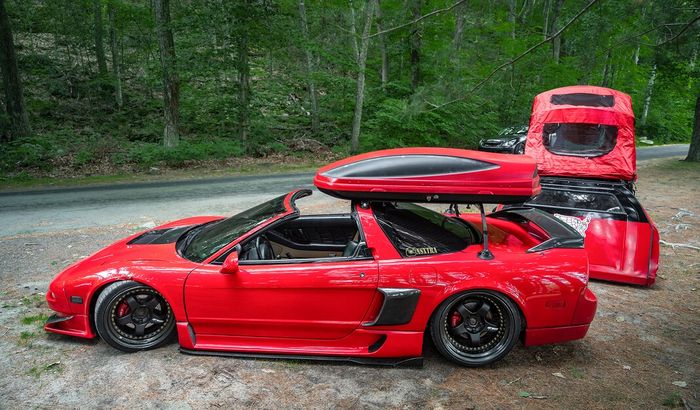 Modifikasi Honda NSX  campervan dengan atap gendong roof box