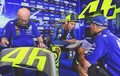Valentino Rossi Jengkel Ke Mekanik, Mau Pasang Tape Recorder Segala