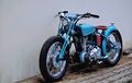 Royal Enfield Penuh Karisma Pakai Gaya Bobber dan Sokbreker Girder