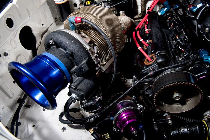 Mesin modifikasi Toyota Fortuner lama ikut disuntik turbo biar lebih galak