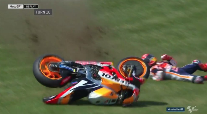 Marc Marquez crash di FP1 MotoGP Australia