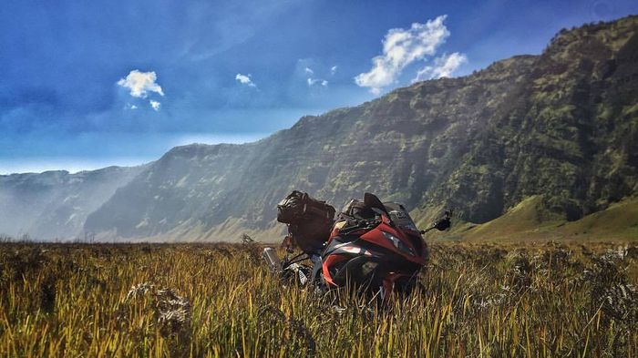 Kawasaki ZX-6R Bukit Teletubies Bromo