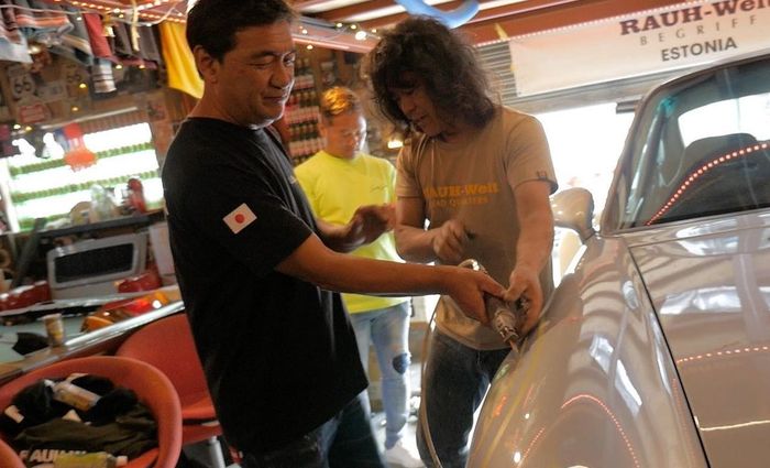 Kolaborasi RWB dan Libery Walk siap lahirkan modifikasi Porsche 993