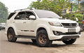 Toyota Fortuner Adopsi Gaya Sporty Pakai Coilover dan Pelek Racing