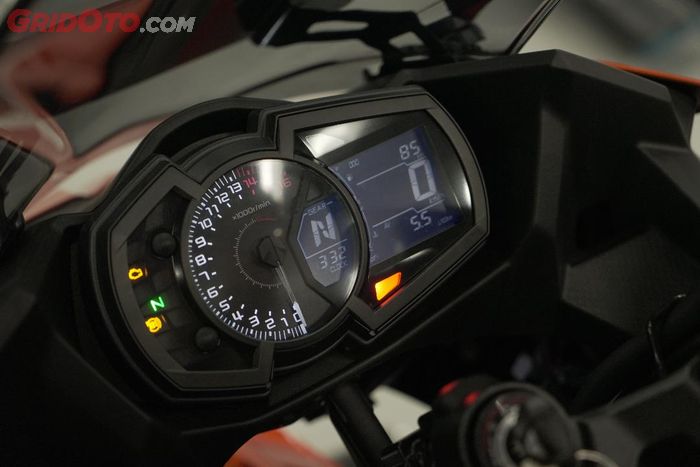 panel instrumen ninja 250