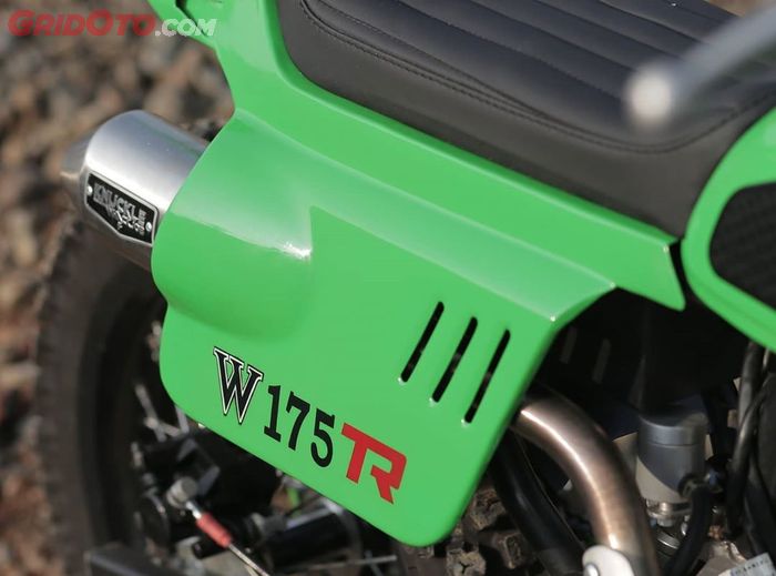 Leheran diletakkan di belakang bagian bodi custom. Meminimalisir panas dari knalpot.