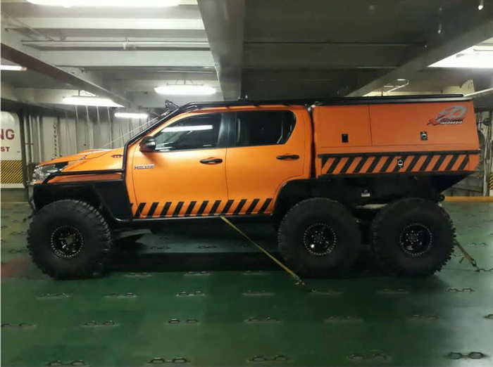 Pemanjangan rangka dan sasis plus bak custom tambahan di buritan