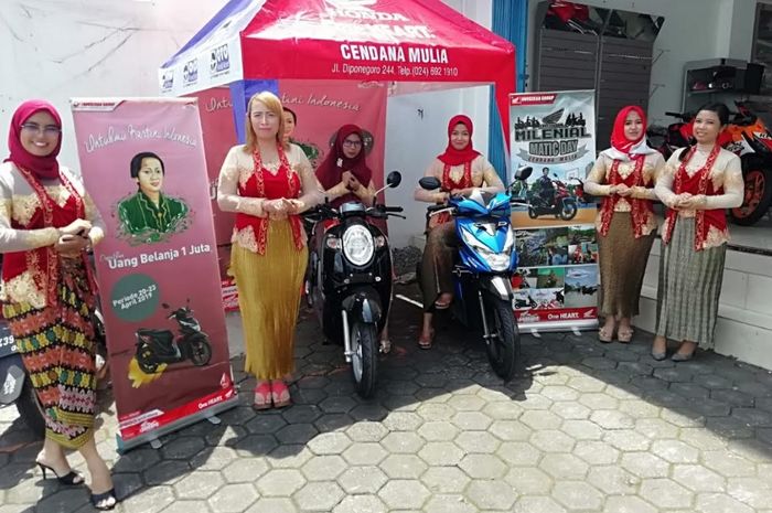 Astra Motor beri promo di Hari Kartini