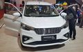 Tarik Tuas, Jok Depan Suzuki Ertiga Bisa Keluar Dari Kabin
