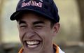 Video Marc Marquez dan Dani Pedrosa Lomba Nahan Ketawa