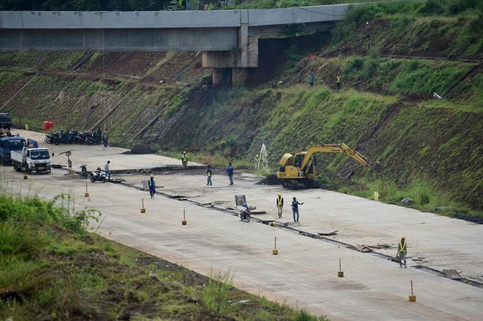 PT JSB kebut pembangunan Konstruksi Jalan Tol Batang-Semarang