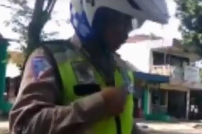 Identitas oknum Polisi dari netizen