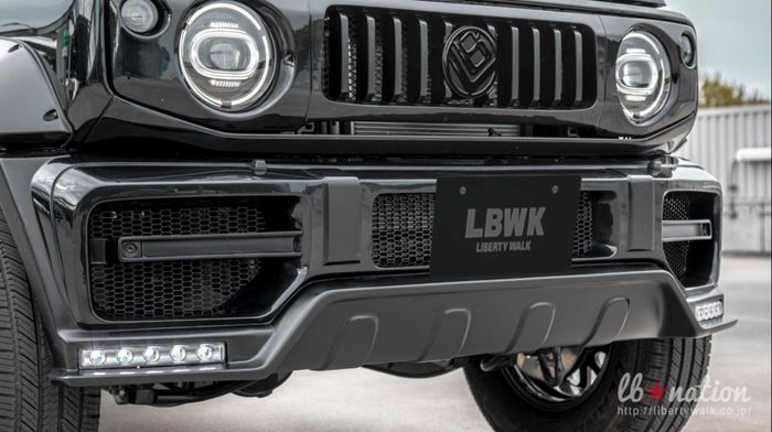 Fascia Suzuki Jimny baru segarang G-Class