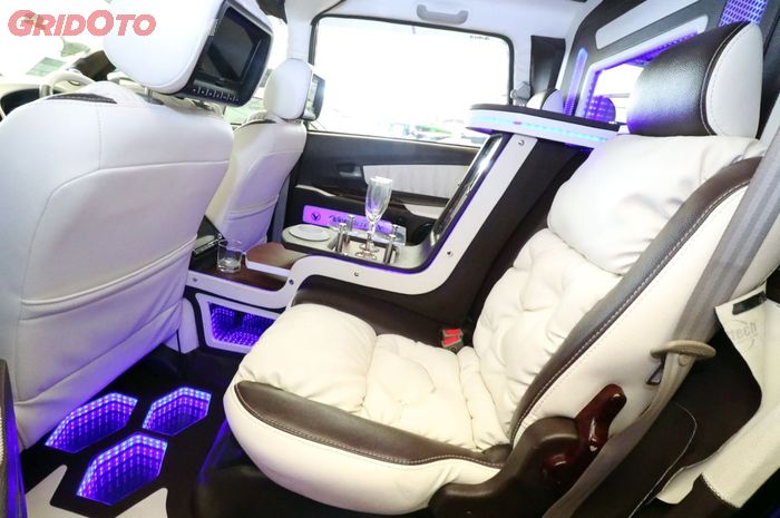 ubahan interior di Avanza milik Ivan sang juara 1 MBtech Awards MBtech Auto Combat Medan