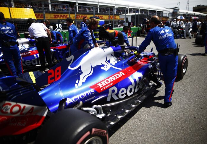 Livery mobil F1 tim Toro Rosso yang bakal dijiplak untuk motor tim Tech3